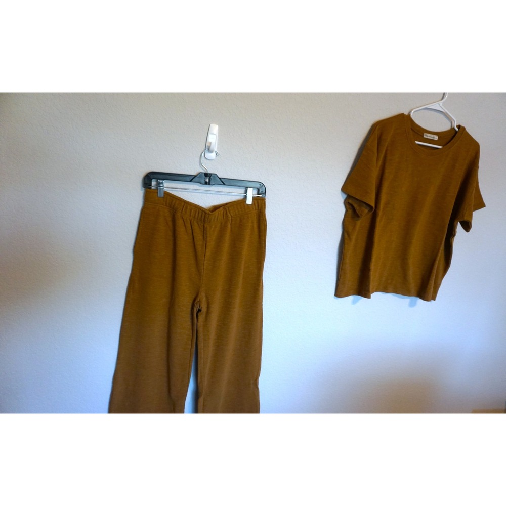 Zenana Women Caramel Brown Textured Knit Lounge Set Top & Wide Leg Pants - Picture 12 of 12